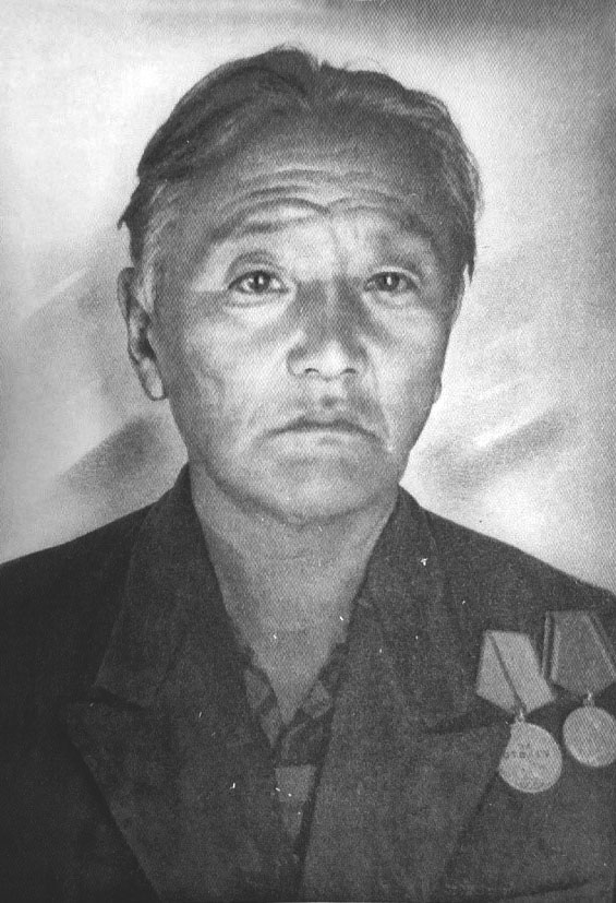 Очиров Эльдя Бадмаевич